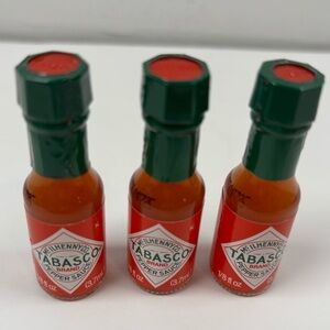3 Miniature Bottle Tabasco Pepper Sauce 1/8 fl oz McILHenny CO Mini NEW SEALED